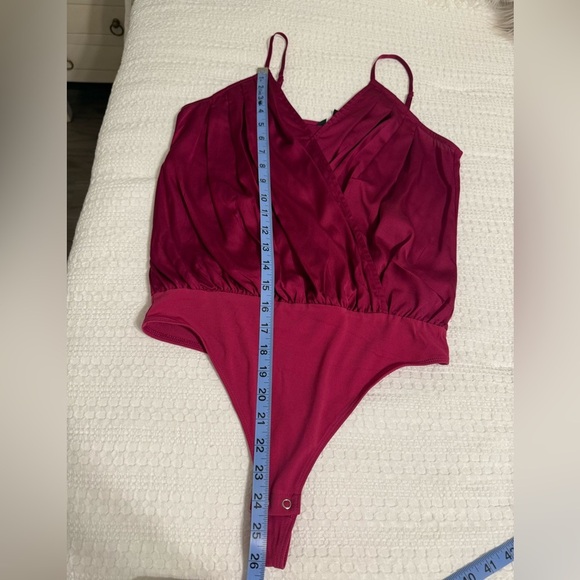 Express Fuchsia Sleeveless Bodysuit - Picture 8 of 8